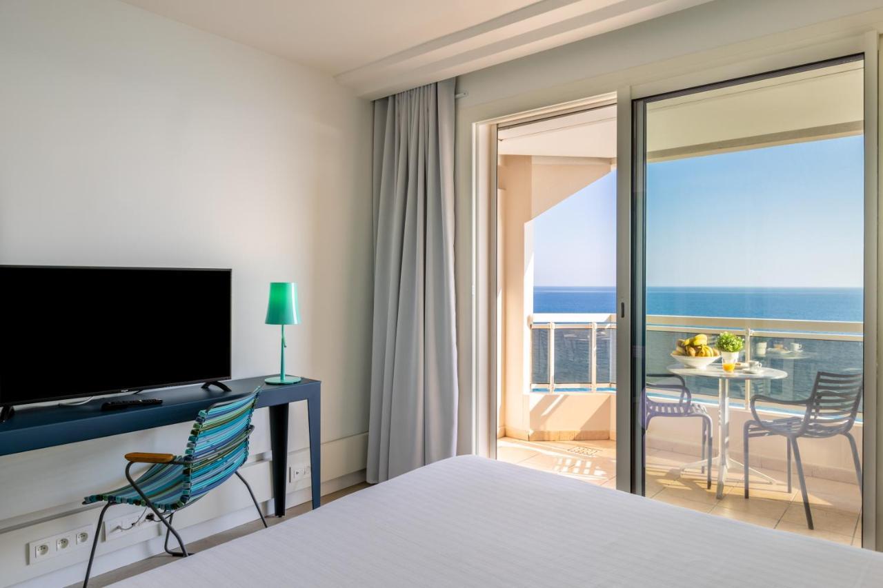 Double or Twin Room Terrace Sea View